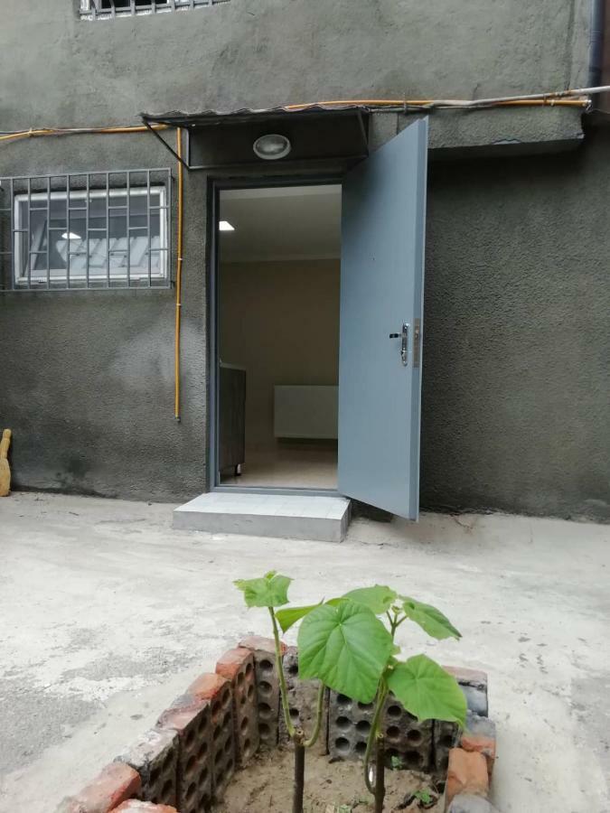 Guliko'S Apartment In Tbilisi Eksteriør billede