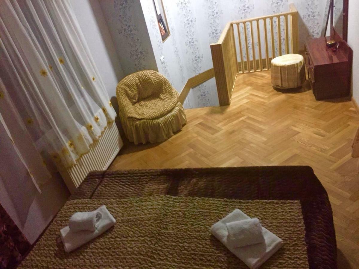 Guliko'S Apartment In Tbilisi Eksteriør billede
